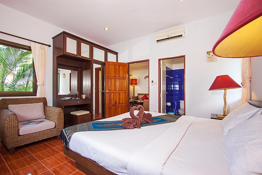 Happiness A Villa *